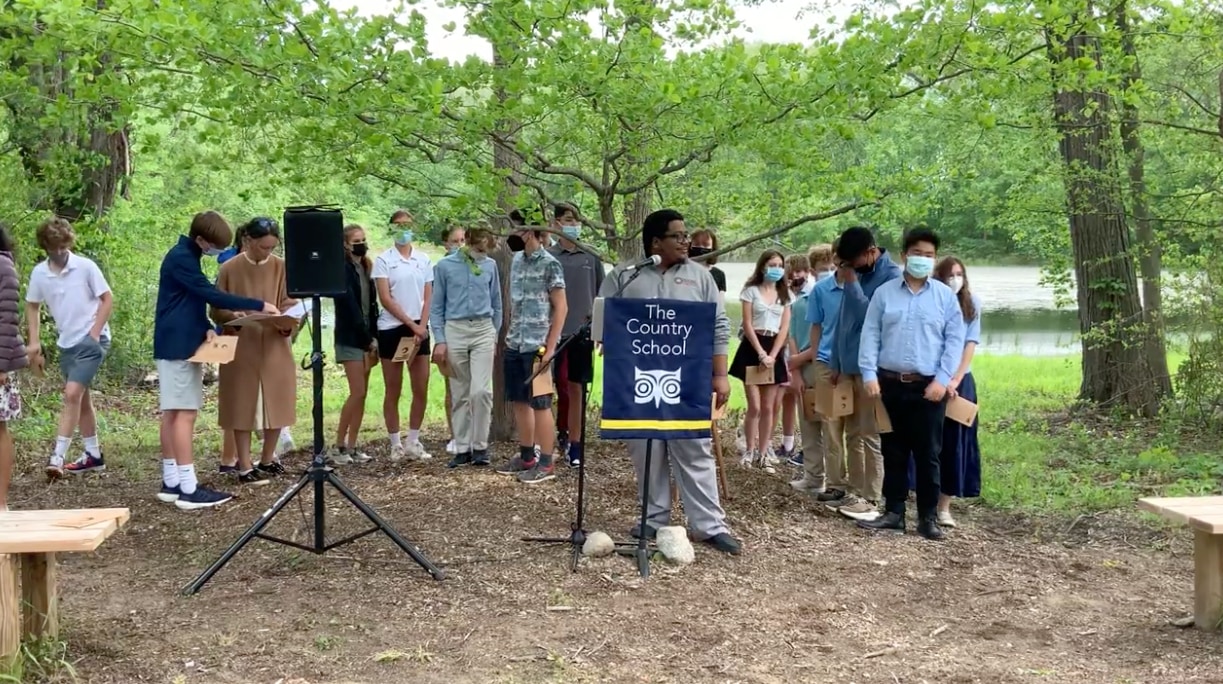 Country School Students Honor Theophilus Niger